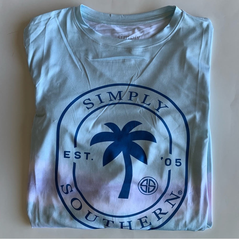 NWT Simply Southern Rashguard